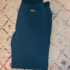 Figs Caribbean Blue Set
